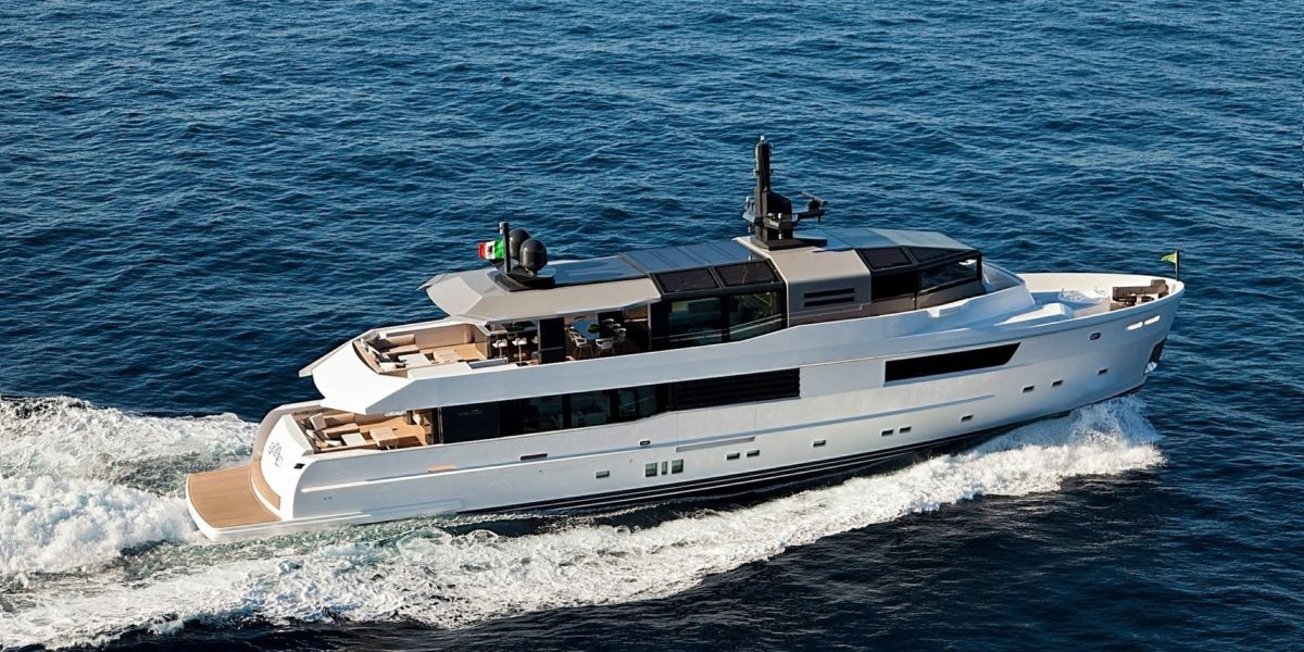 Arcadia 35m Jurata